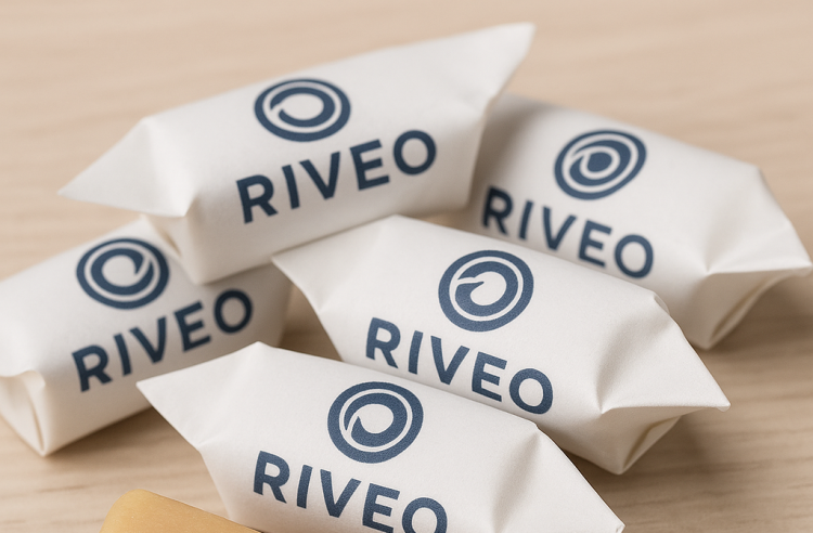 Krowka-reklamowa-logo-slodycze-firmowe-reklama-event-slub